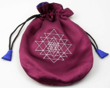 Tuotekuva: Shri Yantra -tarotkorttipussi Tuotekuva: Shri Yantra -tarotkorttipussi